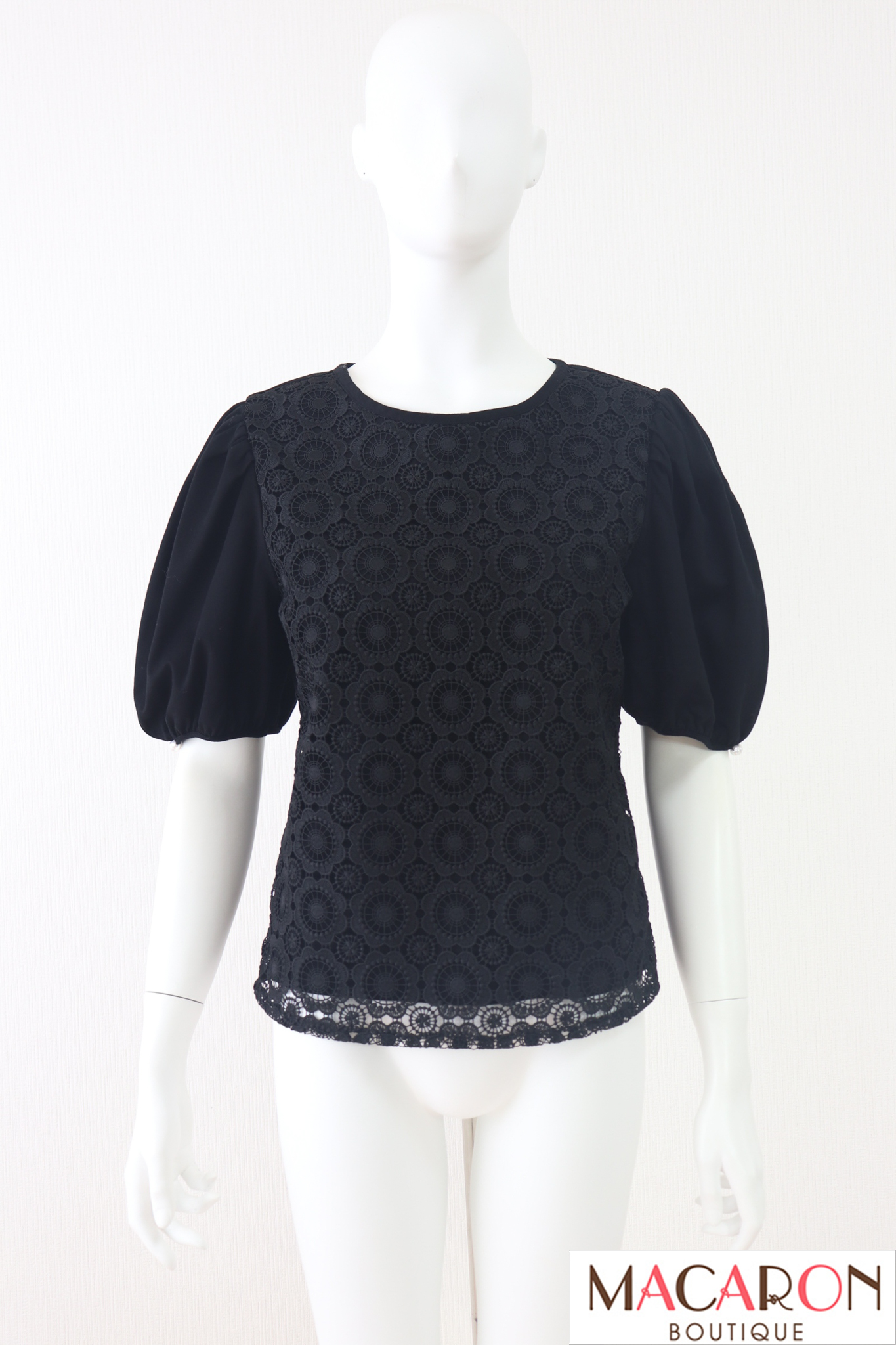Rene（ルネ）　刺繍レースパフスリーブトップス　6527130