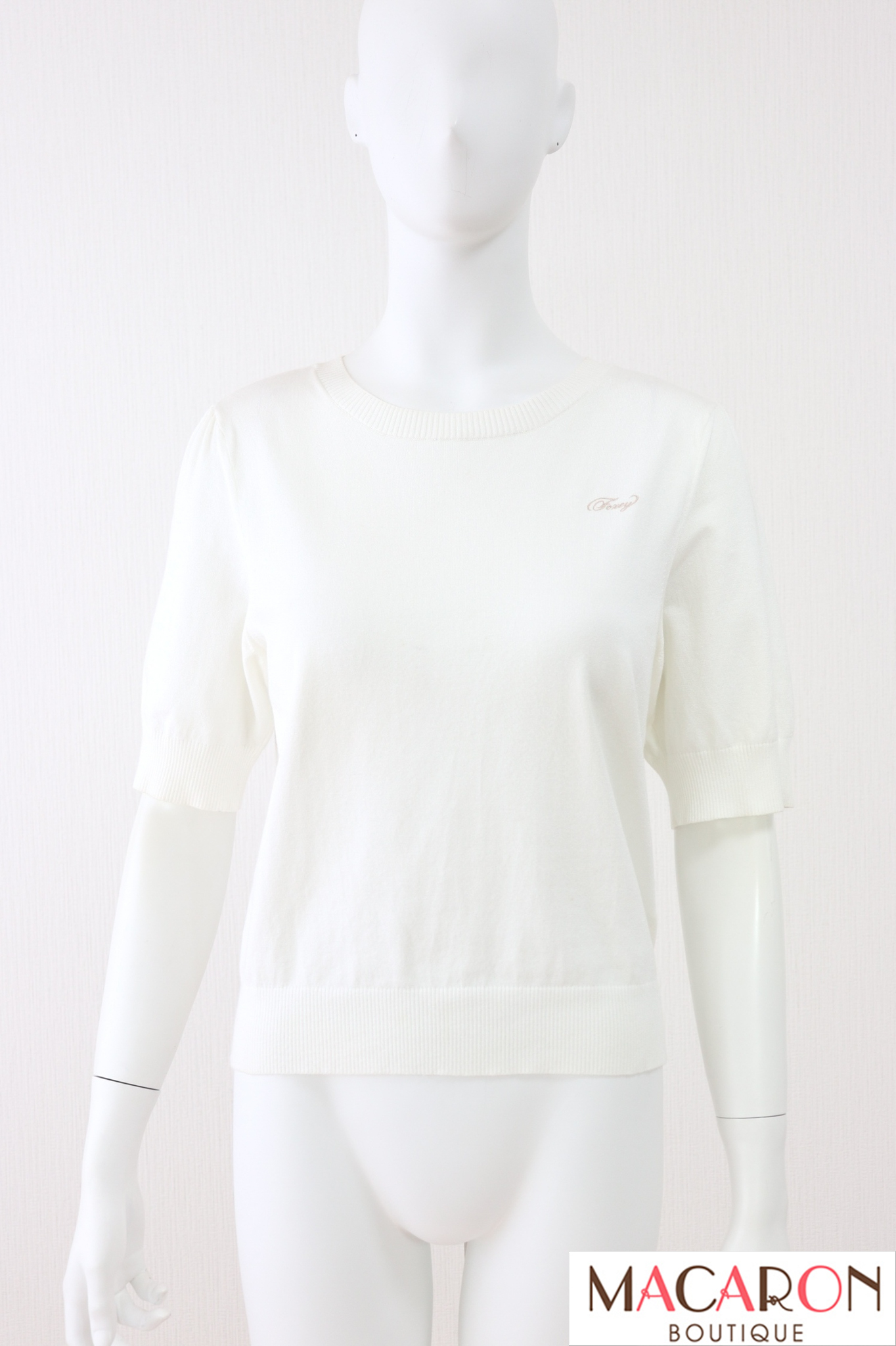 FOXEY NEWYORK(フォクシー）　Washable Melodi　ロゴ刺繍半袖ニットトップス　45325