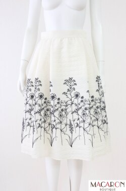 Rene（ルネ） フラワー刺繍フレアスカート 6324040 