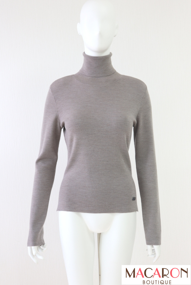 FOXEY（フォクシー）