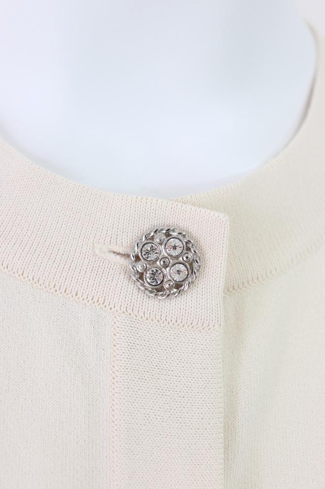 DAISY LIN(デイジーリン） Jewelry ビジューボタンカーディガン