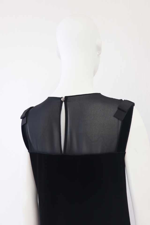 FOXEY NEWYORK(フォクシー） デコルテシースルーベロアワンピース 32196