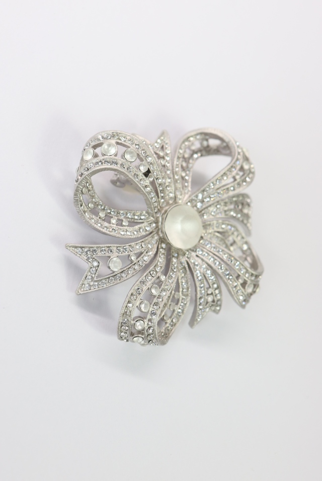 FOXEY BOUTIQUE(フォクシー） リボンブローチ