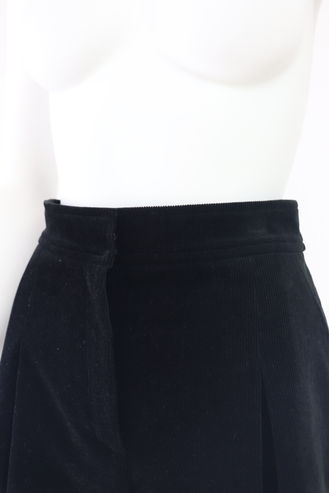 René ルネ reneブラック ショートパンツ 34 Rene（ルネ） コーデュロイハーフパンツ キュロット 5345090