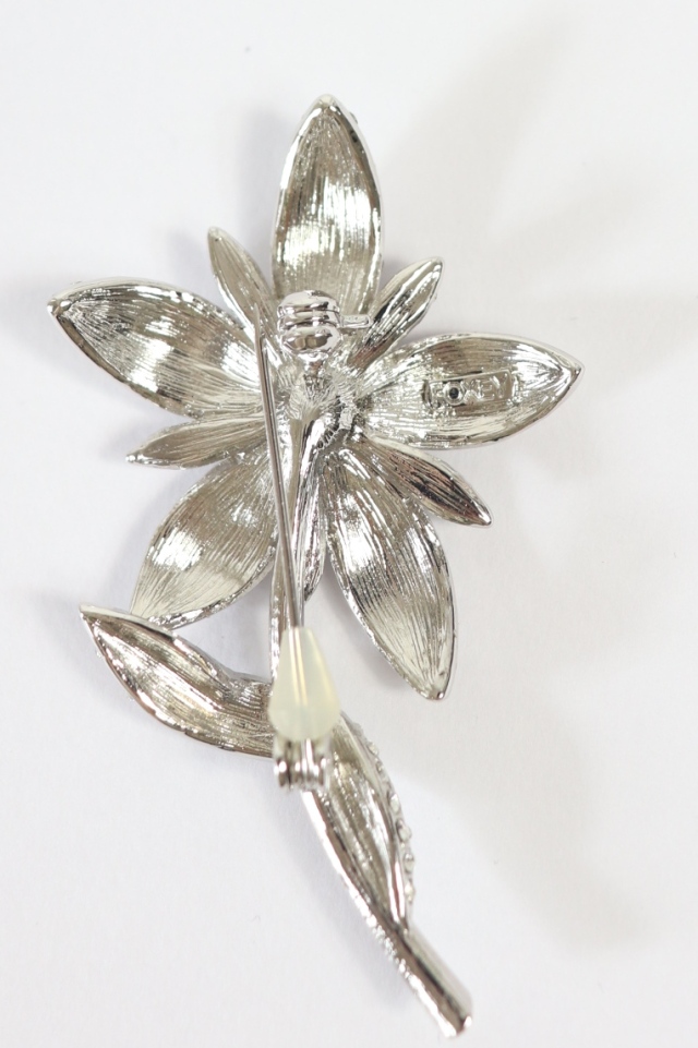 FOXEY BOUTIQUE(フォクシー） 一輪フラワーブローチ クリア