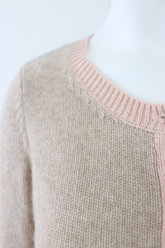 FOXEY BOUTIQUE(フォクシー） カシミヤボタンカーディガン 31617