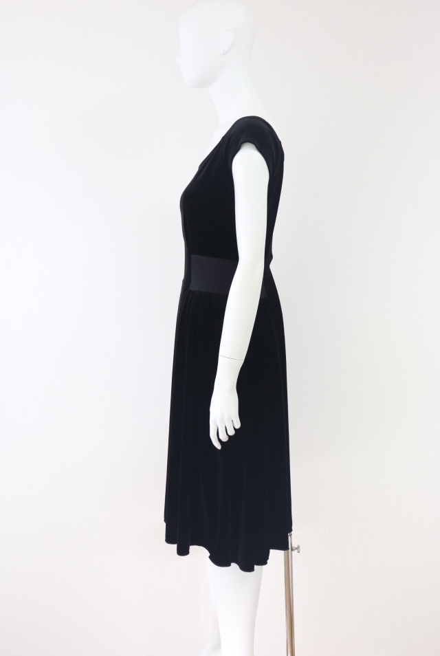 DAISY VELOUR by FOXEY NEWYORK(フォクシー） ベロアワンピース 37578