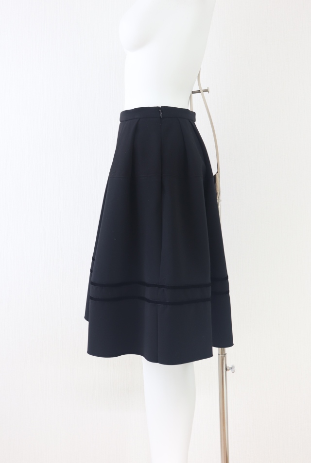 FOXEY NEWYORK(フォクシー) ベロアラインタックフレアスカート 39841