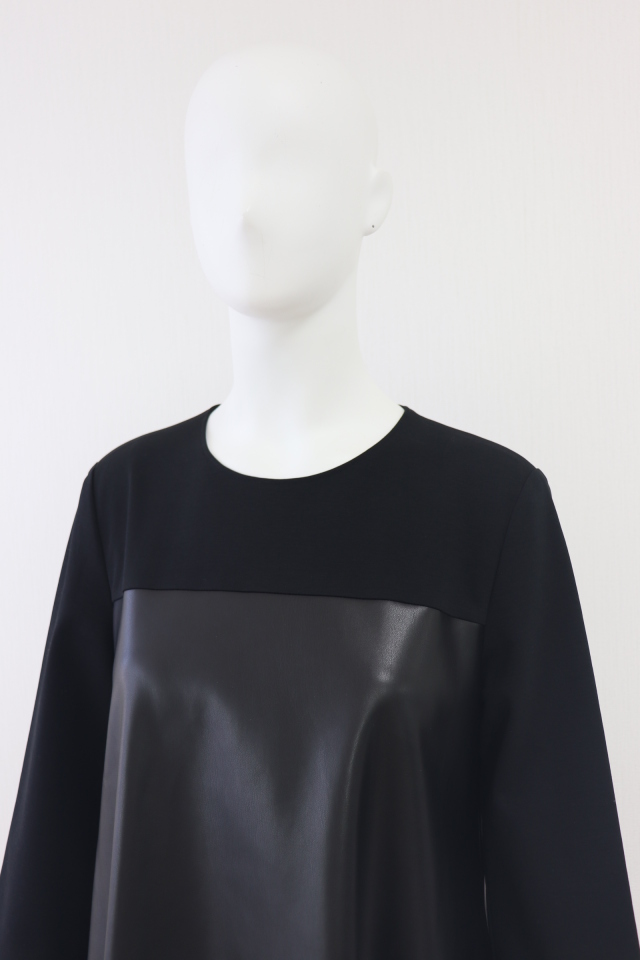 最終価格　Foxey ブラック　フェイクレザーワンピース38 FOXEY NEWYORK(フォクシー） 七分袖フェイクレザーワンピース 43872