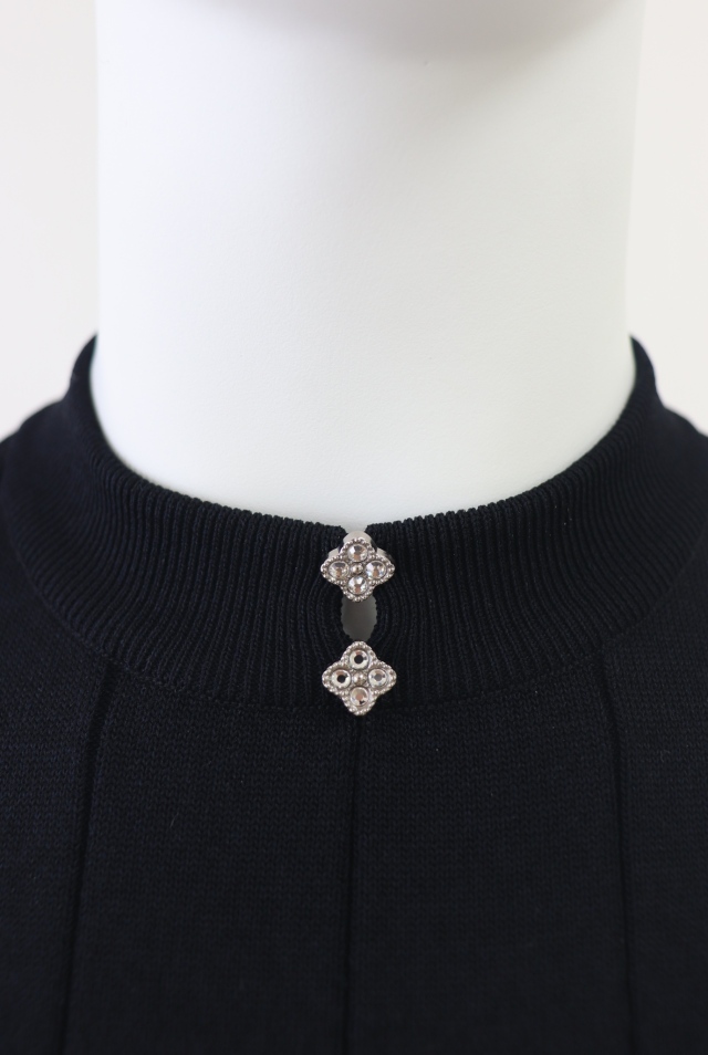 Rene パール付きパフスリーブ黒トップス 36 Rene パール付き