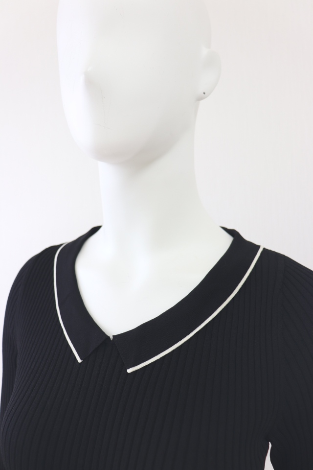 FOXEY BOUTIQUE(フォクシー） 襟付きリブニットトップス 39908