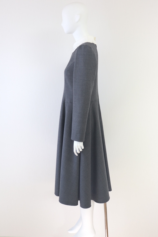 FOXEY BOUTIQUE(フォクシー) Precieuse 白襟ウールワンピース 42284