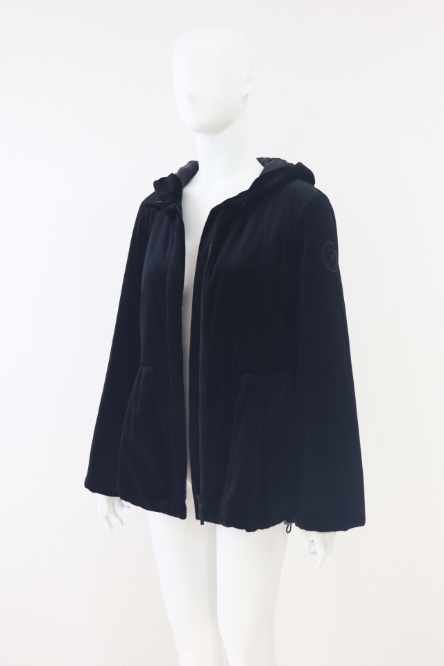 FOXEY BOUTIQUE(フォクシー) ベロアショートコート 中綿ジャケット 42164