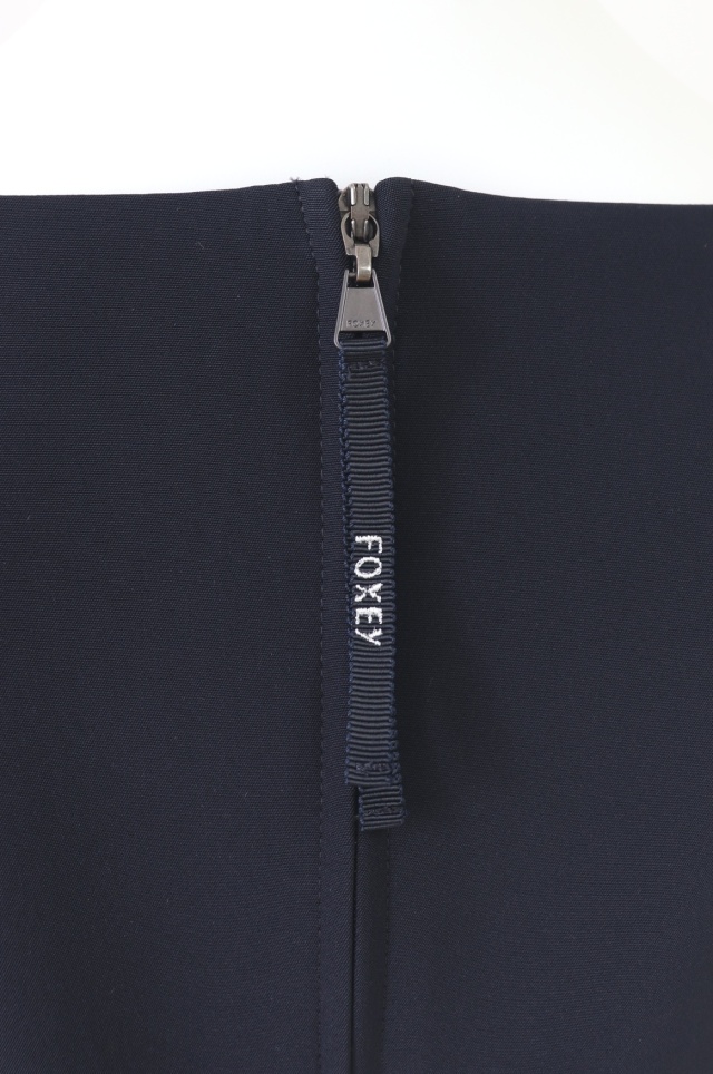 FOXEY NEWYORK(フォクシー） ベルト付フィット＆フレア