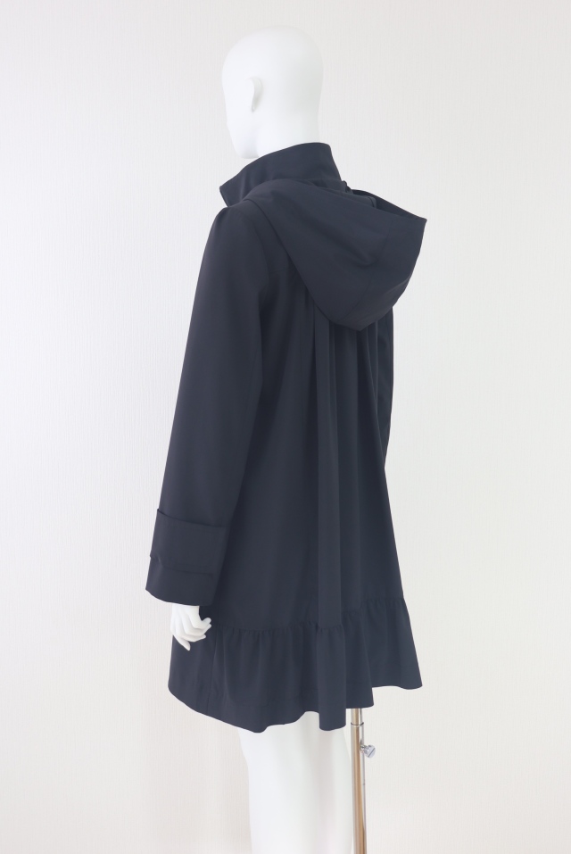 FOXEY NEWYORK(フォクシー） フード付きレイニーコート 30157