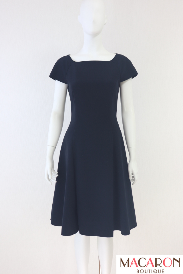 美品✨ フォクシー マットストレッチグログラン ローウエスト ワンピース 38 FOXEY NEWYORK(フォクシー） マットストレッチグログランワンピース 39424