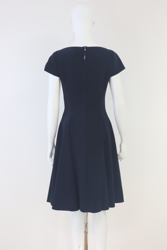 フォクシーニューヨーク♡マットストレッチグログランコート 38 ブラック FOXEY NEWYORK(フォクシー） マットストレッチグログランワンピース 39424