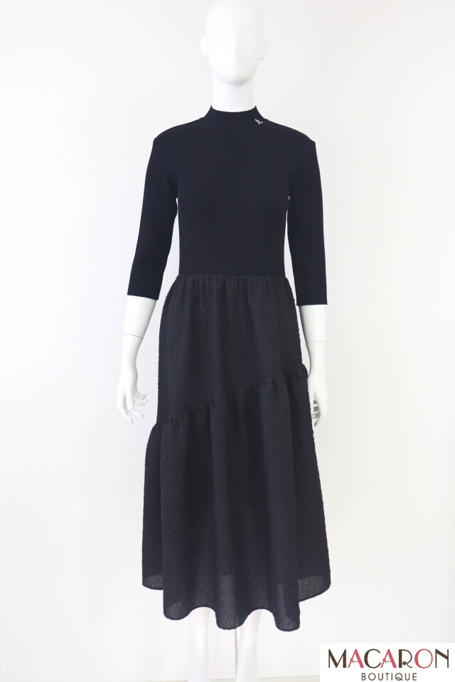 美品✨René ルネTISSUE 膨れジャガードワンピース 6216300 新品✨️René ルネTISSUE 膨れジャガードワンピース 6216300