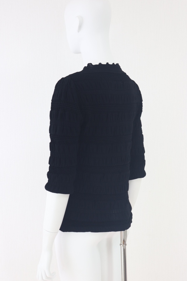 美品 Rene ラッフルスリーブニットプルオーバー 黒 ニットブラウス ルネ 美品 Rene ラッフルスリーブニットプルオーバー 黒 ニットブラウス