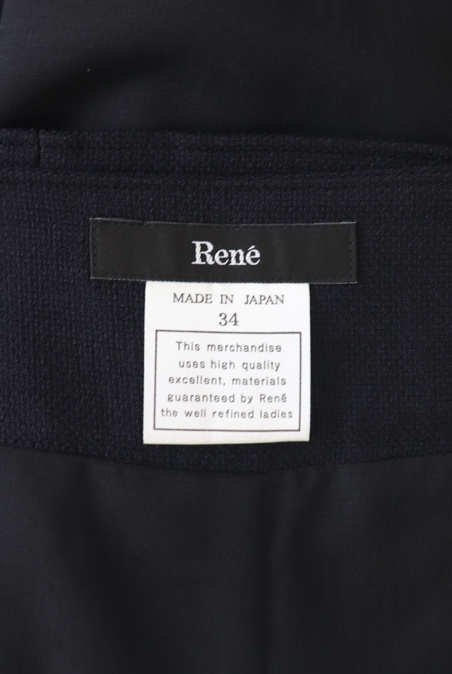 良品 Rene ルネ　キュロット ハーフパンツ　ネイビー　綺麗め　34 ルネ Rene キュロットパンツ 34 紺系 ネイビー 無地 裏地付き 日本製