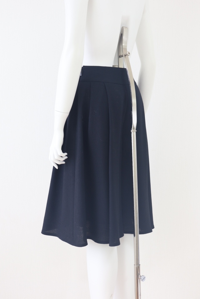 良品 Rene ルネ　キュロット ハーフパンツ　ネイビー　綺麗め　34 Rene（ルネ） キュロットパンツ ハーフパンツ 5525040