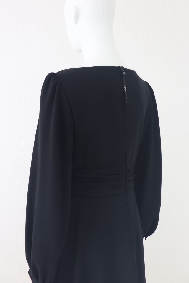 ☆フォクシーNYDress Noir Unit 40622長袖ワンピース38☆ FOXEY NEWYORK(フォクシー） Noir Unit ウエストシェイプワンピース 40622
