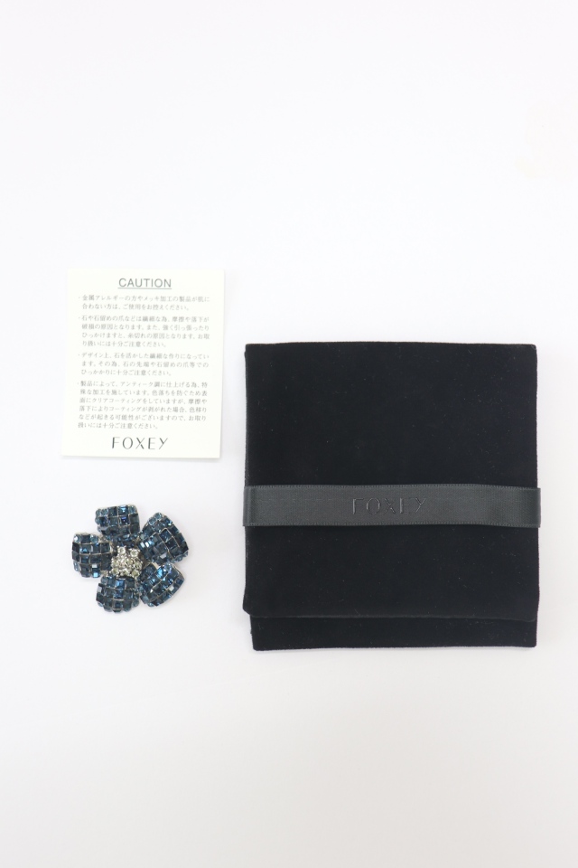 FOXEY BOUTIQUE(フォクシー） Fleur お花のブローチ 26645