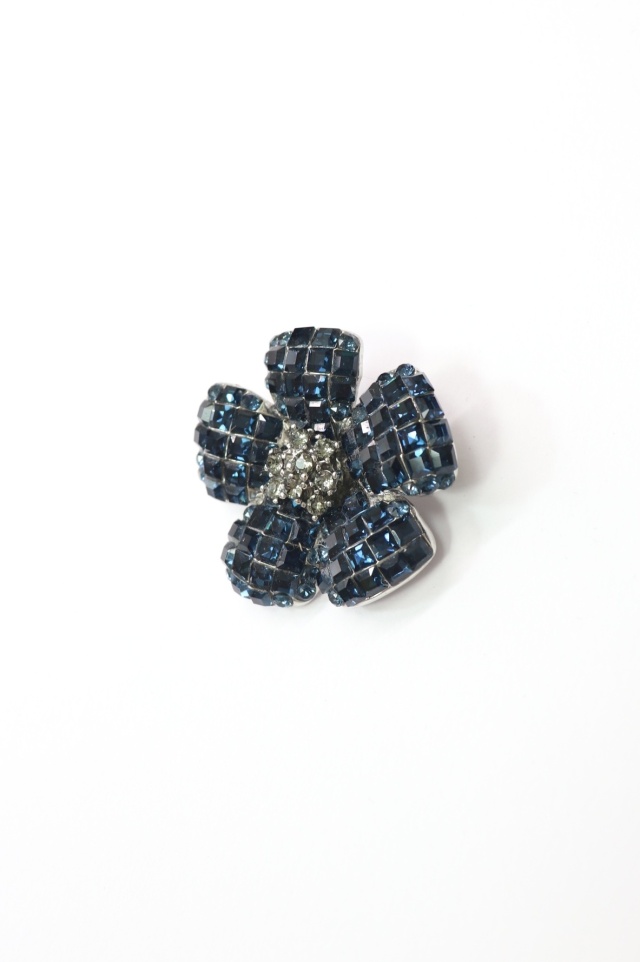 FOXEY BOUTIQUE(フォクシー） Fleur お花のブローチ 26645