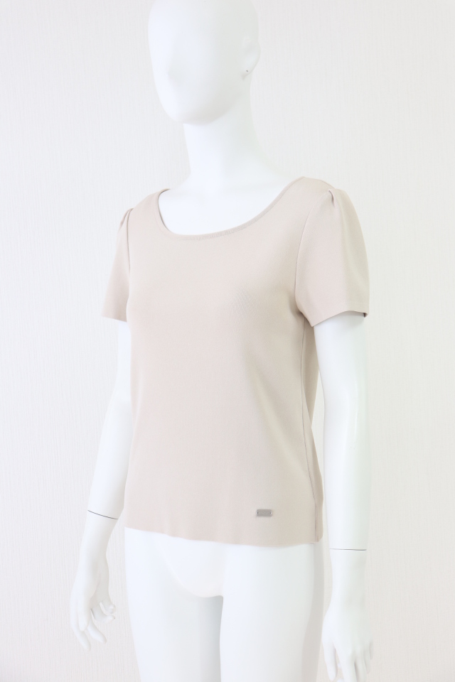 ［美品］FOXEY フォクシー　ジェリービーン　半袖ニット　ロゴプレート 良品】フォクシー☆半袖ニット ジェリービーン 黒 ロゴプレート