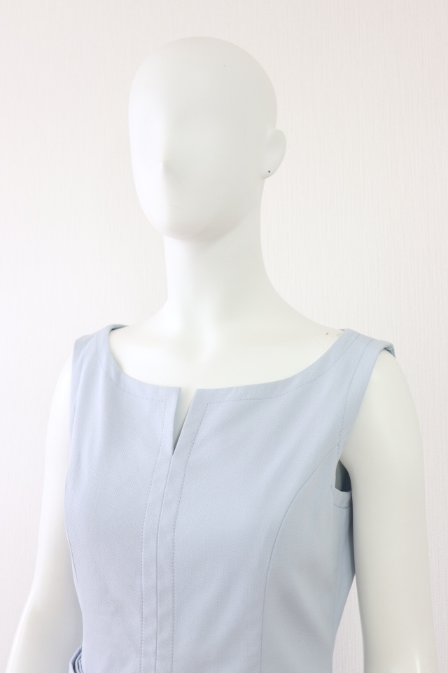 【極美品】René ワンピース ノースリーブ 綿 麻 リボン 裏地付き 36 M 極美品】René ワンピース ノースリーブ 綿 麻 リボン 裏地付き 36 M