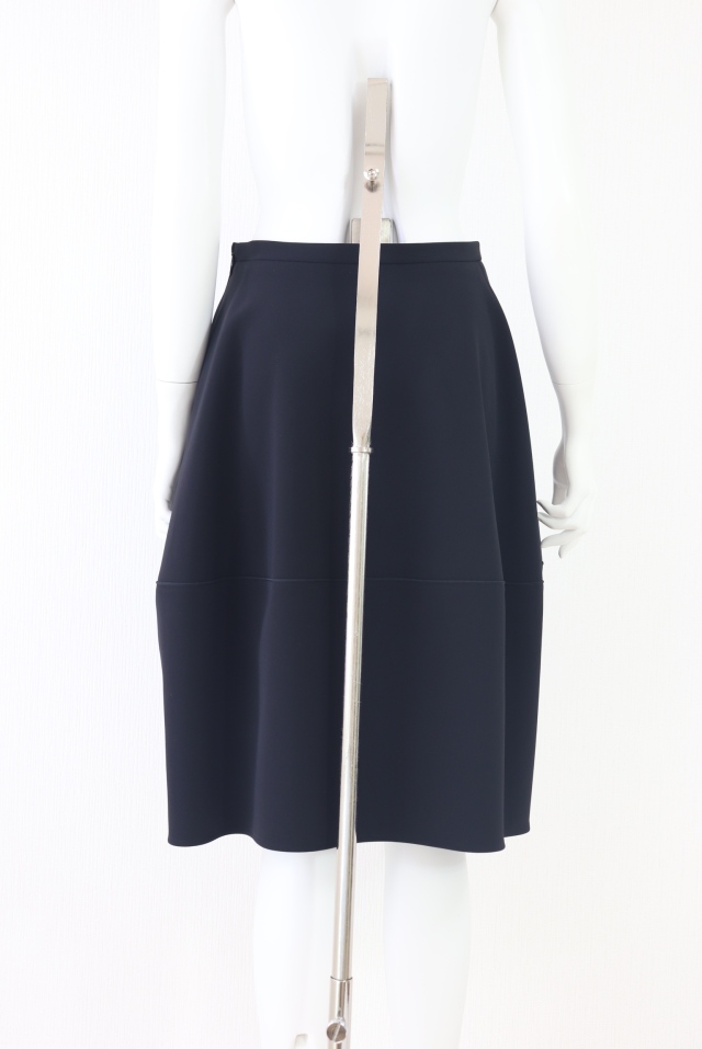 ☆新品未使用☆Rene ルネ 白 フレアスカート 定価37000円 ☆新品未使用☆Rene ルネ 白 フレアスカート 定価37000円 - メルカリ