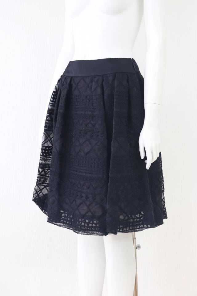 美品✨Rene ルネ 2019年 チュール スカート フレア グレー 34 美品✨Rene ルネ 2019年 チュール スカート フレア グレー 34