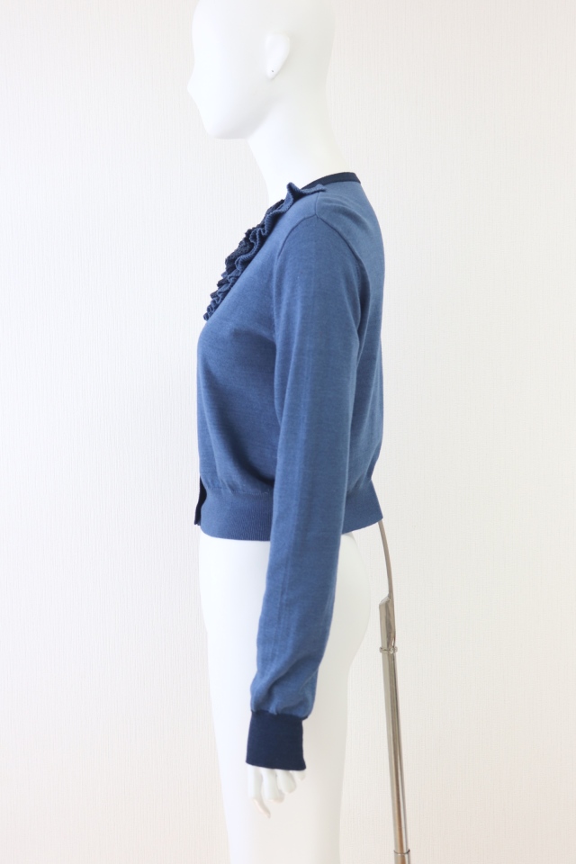 FOXEY BOUTIQUE(フォクシー） 胸元フリルニットカーディガン 35295