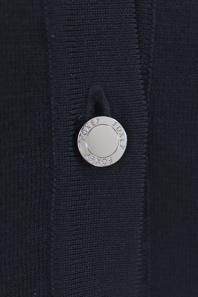 FOXEY NEWYORK(フォクシー） レーヨンブレンドボタン