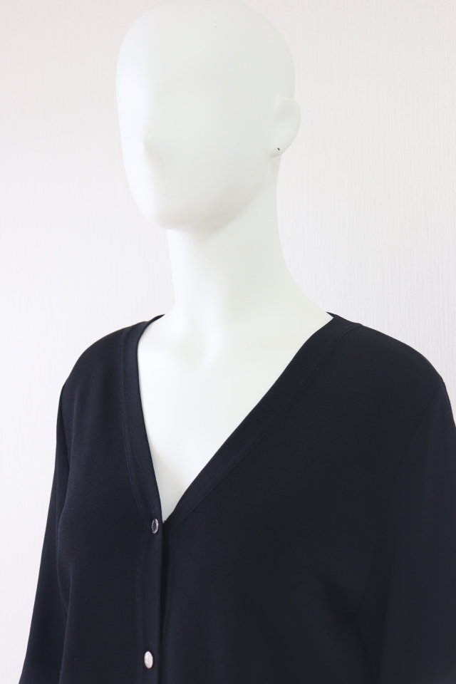 FOXEY NEWYORK(フォクシー） レーヨンブレンドボタン