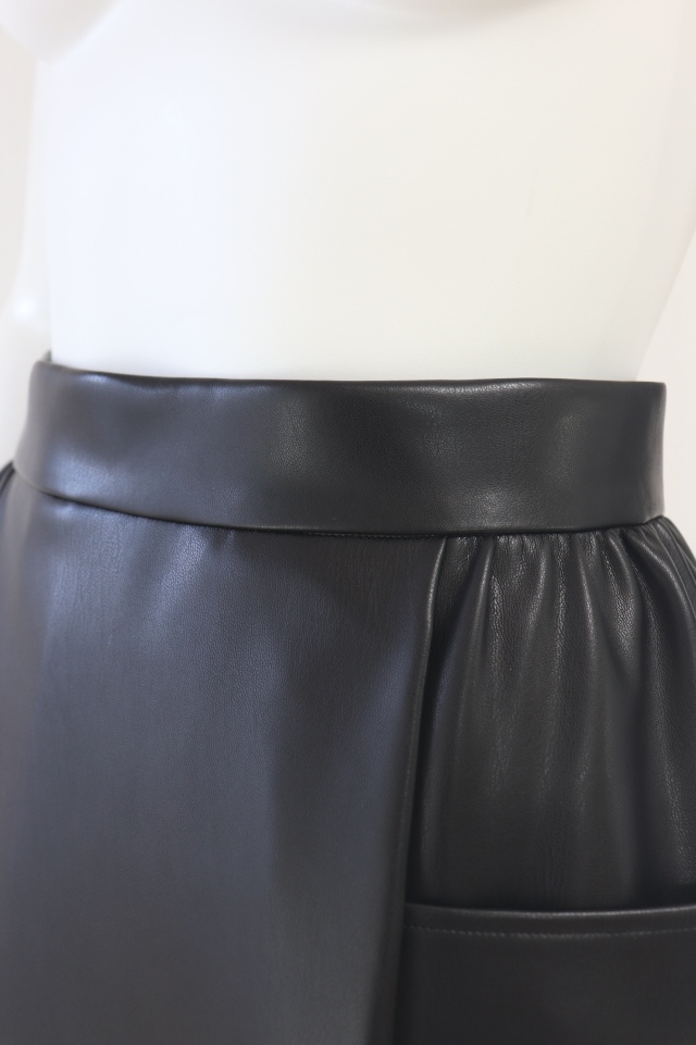 新品　未使用　Rene ルネ　レザー　スカート　34 Rene（ルネ） サイドポケットフェイクレザースカート 5334050