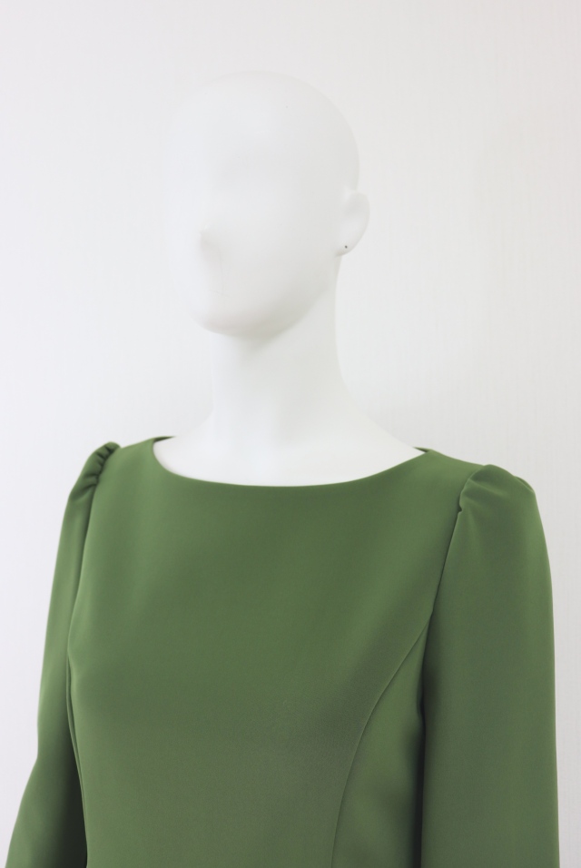美品★FOXEY/フォクシートゥッティフルッティ マットストレッチグログラン40 FOXEY NEWYORK(フォクシー） マットストレッチグログラン