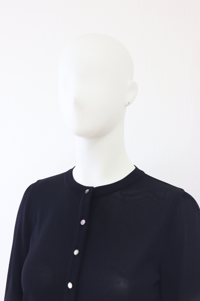 Rene（ルネ） アセテートナイロンボタンカーディガン 6422060