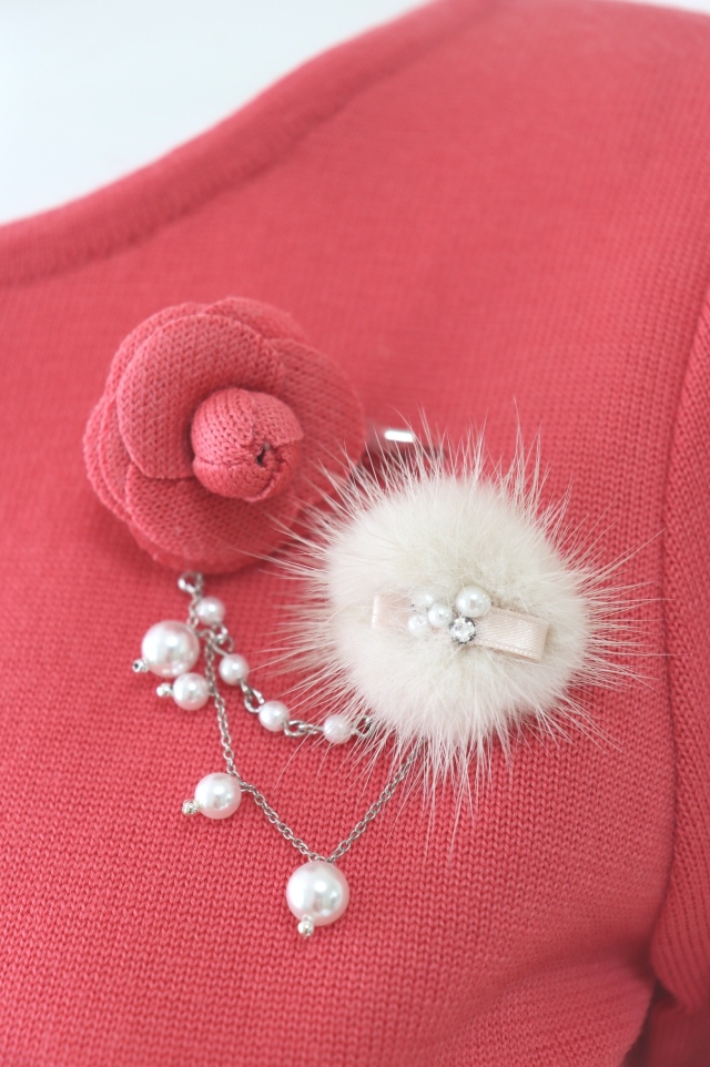 Rene（ルネ） コサージュ付ウールカーディガン 6342420