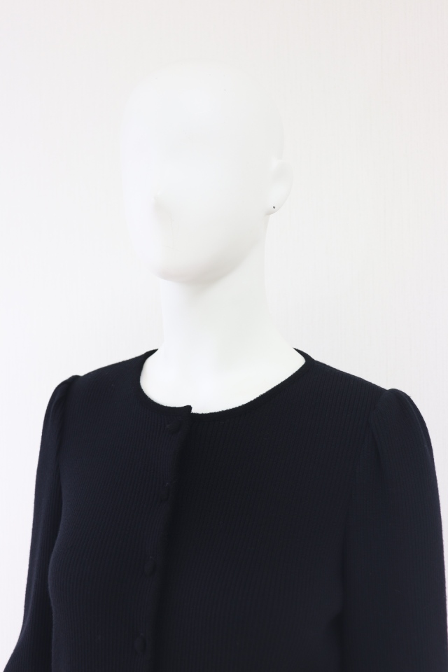 美品¥49,500♡Rene ベロアリボンカーディガン(黒) René - 美品¥49,500♡Rene ベロアリボンカーディガン(黒)の通販