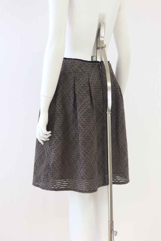 FOXEY BOUTIQUE(フォクシー) アクリルチュールボーダースカート 34737