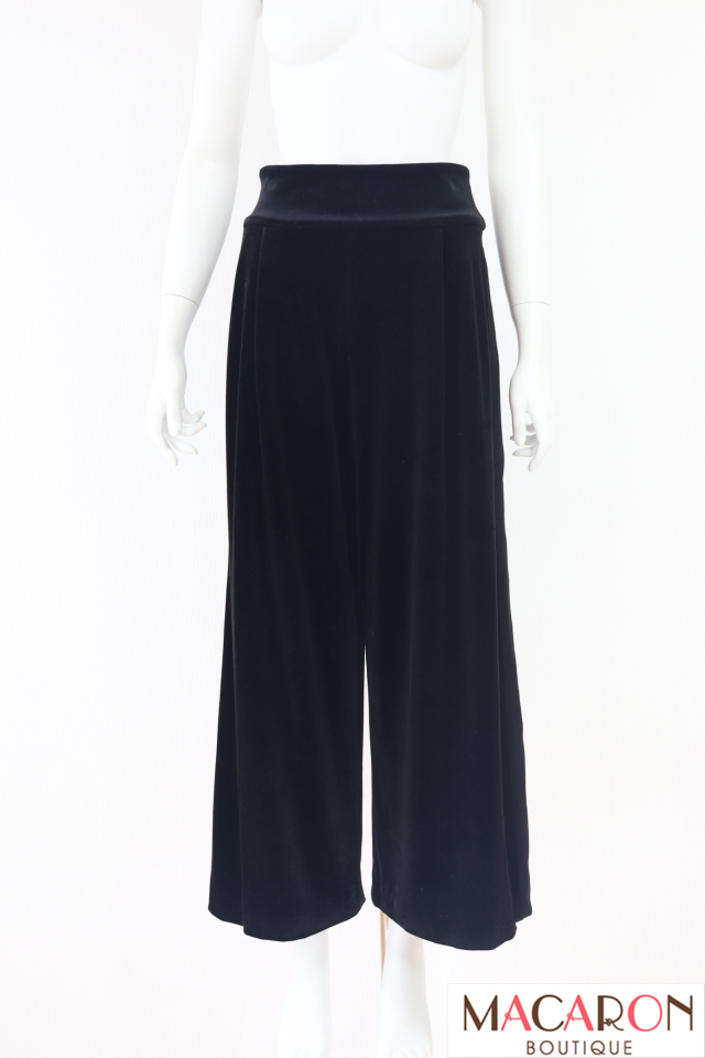 FOXEY NEWYORK(フォクシー）　ベロアワイドパンツ　40150　VELOUR NOIR