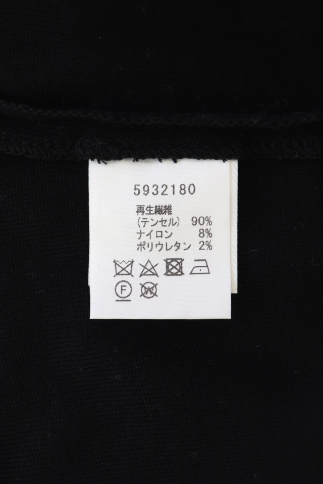 新作DM 掲載新品タグ付き【Reneルネ】定価90,200円ワンピース38 Rene（ルネ） フロントジップアップニットワンピース 5932180