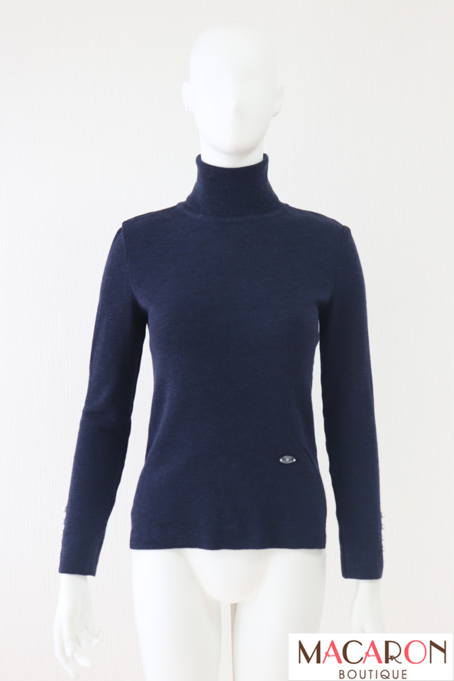 Rene（ルネ）　袖パールタートルネックウールセーター　6332500