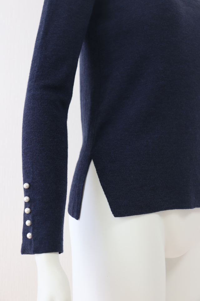 Rene（ルネ） 袖パールタートルネックウールセーター 6332500