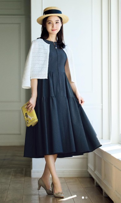 専用「美品」Rene ルネ　2022SS 定番　フレアー　ワンピース　34 Rene（ルネ） デニムフィット＆フレアワンピース 5516190