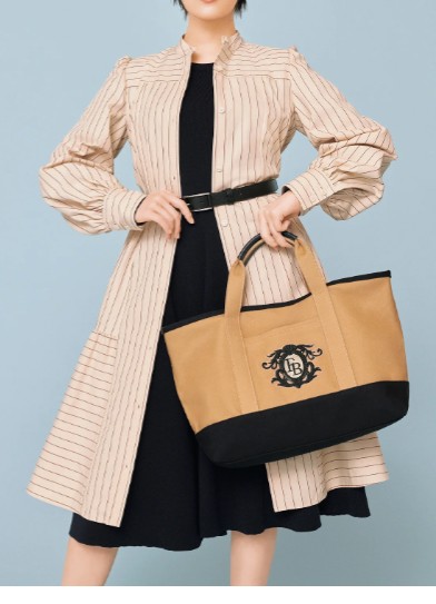 FOXEY NEWYORK COLLECTION（フォクシー） スクールガールトート 43912