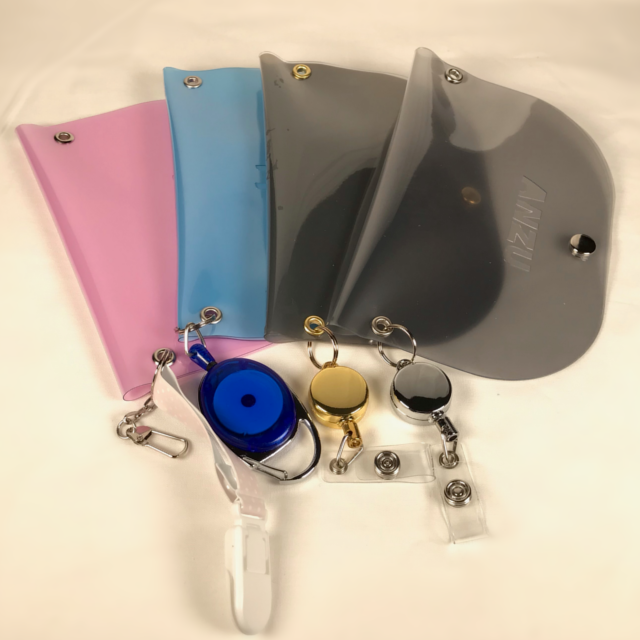 【作成】マスクケース 素材：ビニール 165×115mm 名前等をオリジナルカッティング可