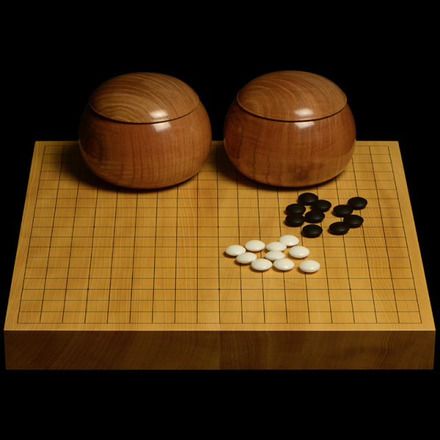 本榧1.5寸卓上碁盤セット（ハギ盤・上）