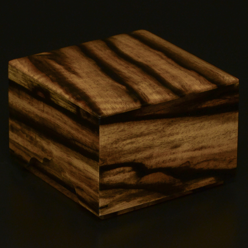 黒柿駒箱（上杢）